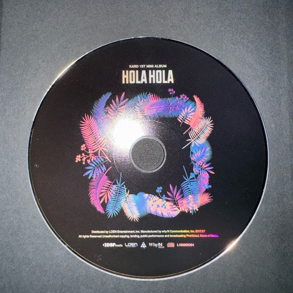 KARD Hola Hola Mini Album - Picture 3 of 5